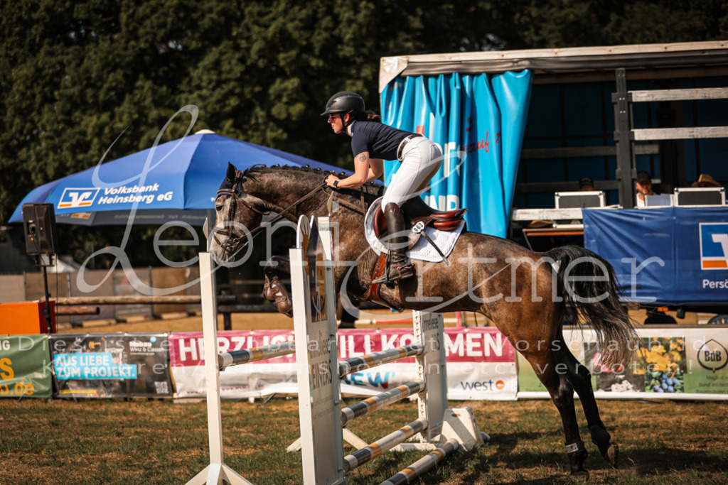 13.FrPfA00102 | Leoni Ertmer Photography - Realisiert mit Pictrs.com