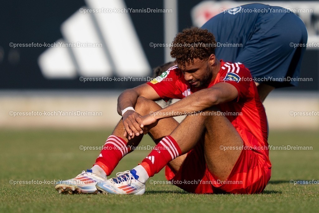 xYDR08032501115 | 08.03.2025, xydrx, Fußball, Fortuna Düsseldorf II (U23) - FC Gütersloh, Regionalliga West, Paul-Janes-Stadion: Elias Egouli (Düsseldorf II #4) enttäuscht, frustriert nach dem Spiel
