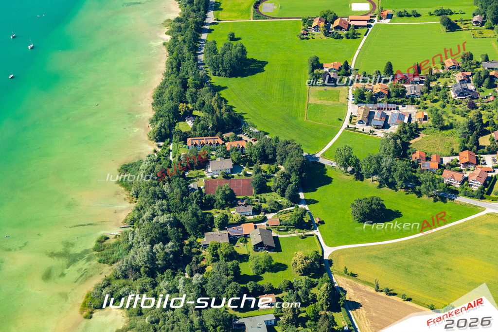 Aktuelles Luftbild von Ising Chieming - Die Luftaufnahme wurde 2022 mittels UL-Flugzeug erstellt ( keine Drohne ) - hochauflösende Kamera-Systeme von  Canon -Beste Qualität - Für grossformatige Ausdrucke geeignet. Die Geschenkidee !