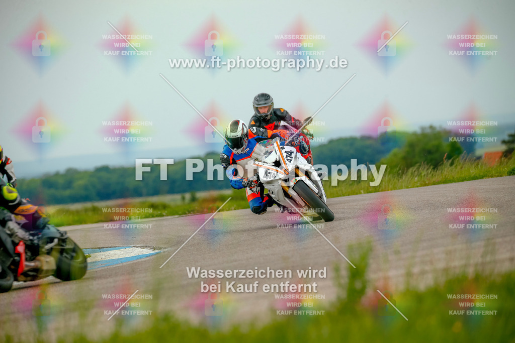 _MOT2107 | Hier findet Ihr Bilder von Touristenfahrten auf der Nürburgring Nordschleife oder von anderen Veranstaltungen die ich besucht habe. Viel Spass beim Durch Schauen 