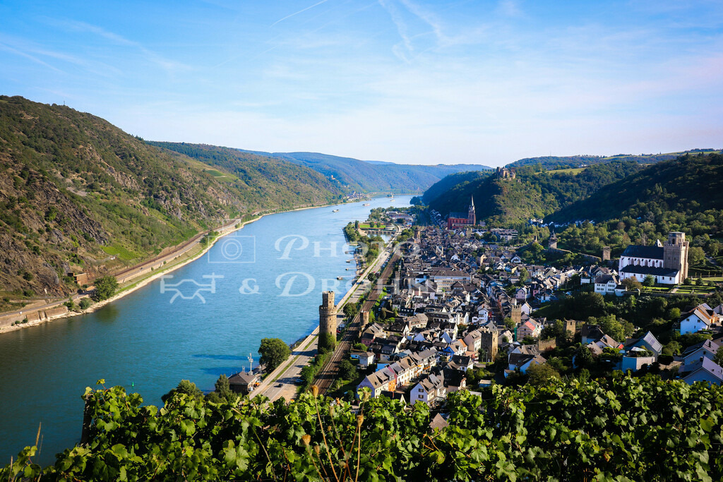 Oberwesel-1327 | Der Oelsberg ist die  Premium-Weinlage in Oberwesel am Rhein. - Realisiert mit Pictrs.com