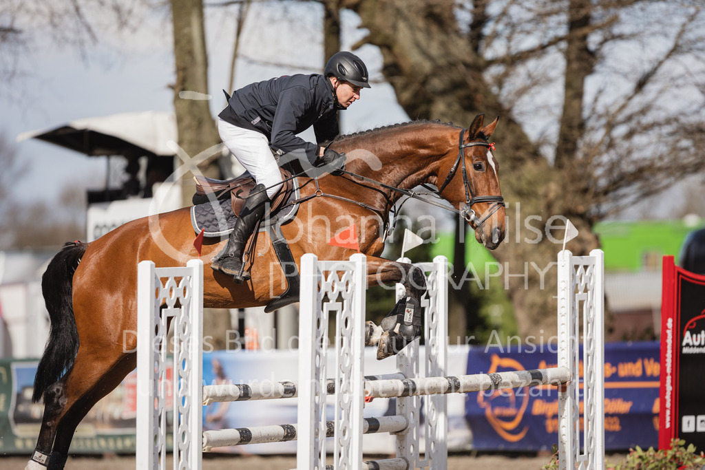 230411_Mühlen_04SprPf-L-419 | Deine schönsten Turniermomente als professionelle Fotos! Entdecke hochwertige Pferdesport-Fotografie im Online-Shop. Jetzt Fotos finden & bestellen!