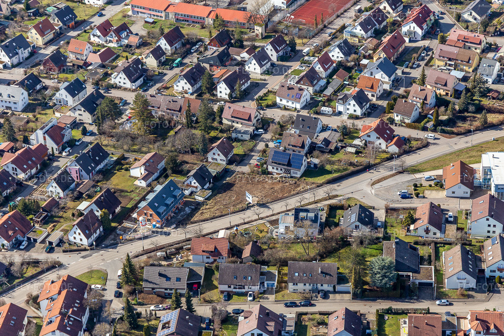 Luftbild: Perouser Straße im Ortsteil Malmsheim in Renningen im Bundesland Baden-Württemberg in Deutschland. Foto: IMG_124875.jpg vom 20.02.2021 durch Werner Riehm/FLY-FOTO.de