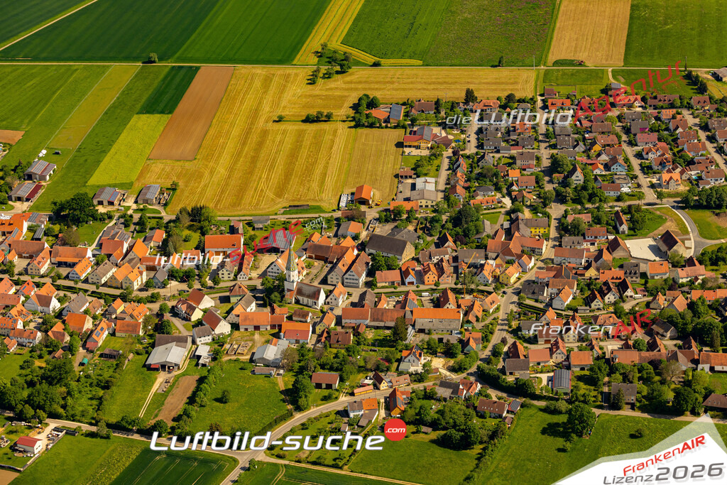 Das Luftbild zeigt :  Meinheim - Die Luftaufnahme wurde 2024 vom UL-Flugzeug aus erstellt ( keine Drohne ) - Hochauflösende Luftaufnahme - Für grossformatige Ausdrucke geeignet. Die Geschenkidee !Mit Lizenz und Bildrechte bestellbar