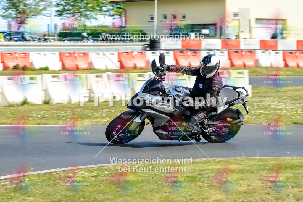 _OTO1759 | Hier findet Ihr Bilder von Touristenfahrten auf der Nürburgring Nordschleife oder von anderen Veranstaltungen die ich besucht habe. Viel Spass beim Durch Schauen 