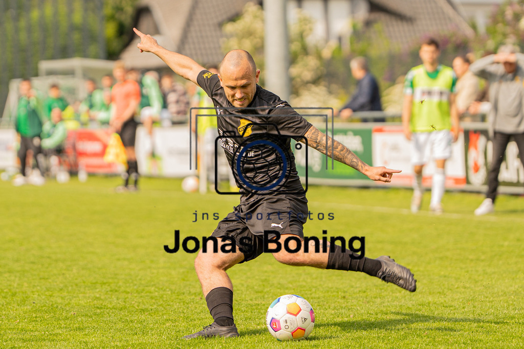 Fußball I Herren I Saison 2025-2026 I Landesliga Weser-Ems I 27. Spieltag I SFN Vechta - SV Bevern I 01075 | jns.sportfotos - Realisiert mit Pictrs.com
