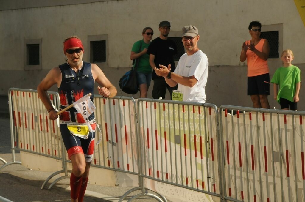 12h Lauf Prambachkirchen | Sport-,  Presse- und Eventbegleitung!
Contact me !
