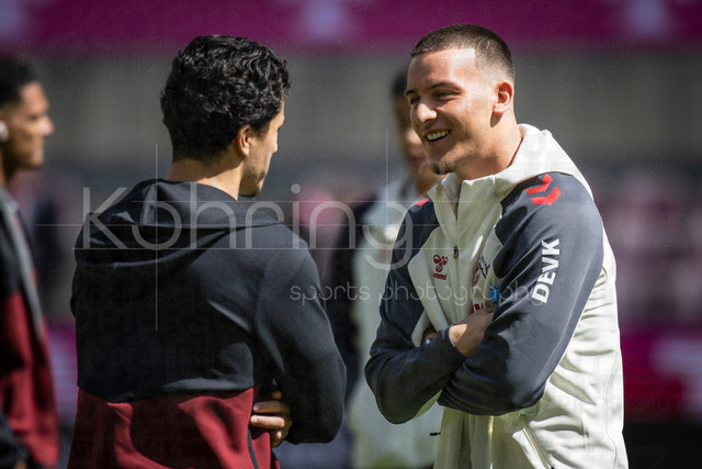 German Bundesliga,  1. FC Koeln - Bayer 04 Leverkusen, 25.04.2026 | KOELN, GERMANY - APRIL 25, 2026 :  Said El Mala  (1. FC Koeln, 13) joking with Ibrahim Maza (Bayer 04 Leverkusen, 30) before the German Bundesliga match on gameday 31 between 1. FC Koeln - Bayer 04 Leverkusen at RheinEnergieSTADION on April 25, 2026 in Koeln, Germany. DFL REGULATIONS PROHIBIT ANY USE OF PHOTOGRAPHS AS IMAGE SEQUENCES AND/OR QUASI-VIDEO.