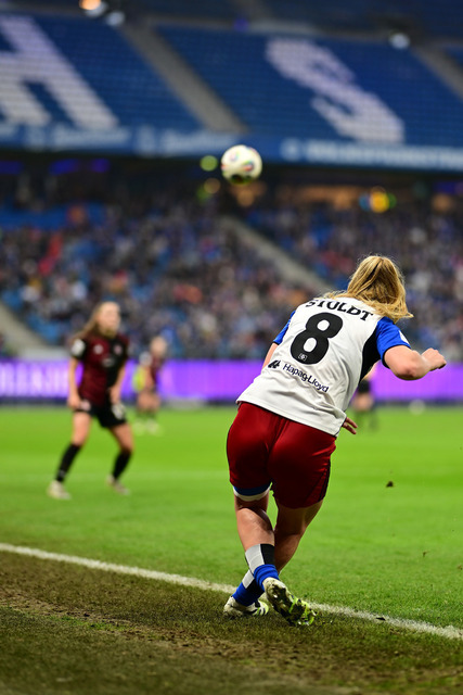 Fußball I Frauen I Saison 2025-2026 I Bundesliga I 10. Spieltag I Hamburger SV - 1. FC Nürnberg I 47565 | Der Sportfotograf. - Realisiert mit Pictrs.com
