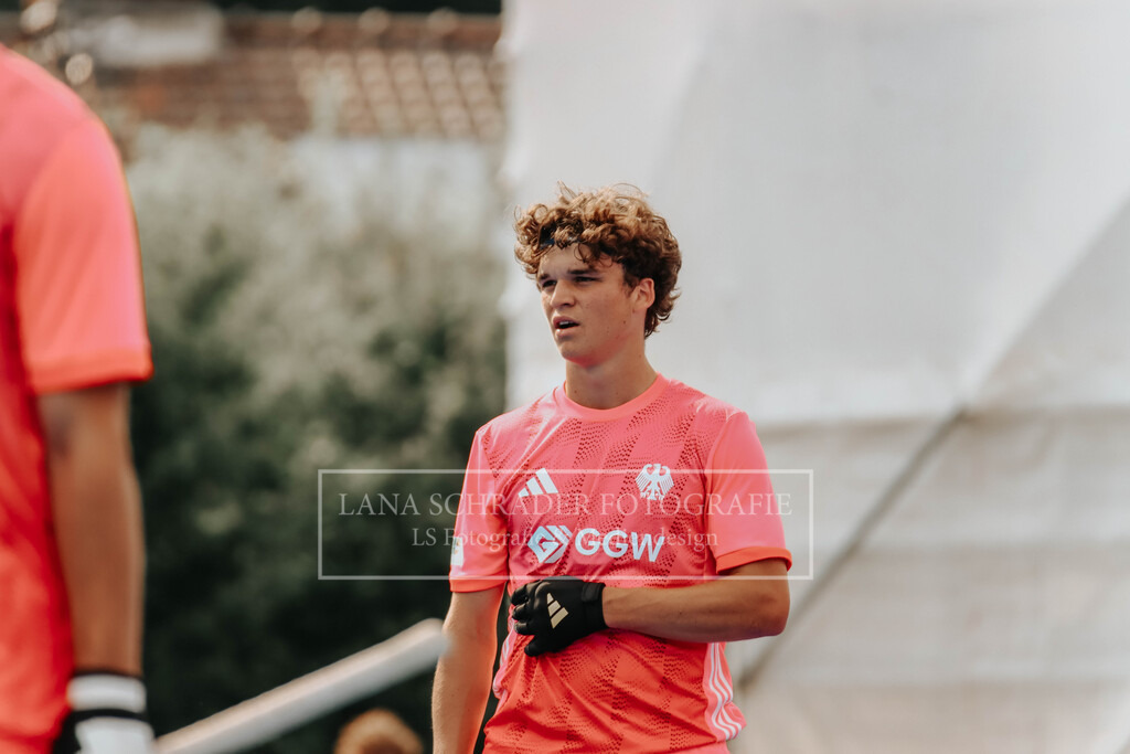 EM_MU18_F_GER-FRA_Lille_bearbeitet (249 von 433) | lanaschraderfotografie - Realisiert mit Pictrs.com