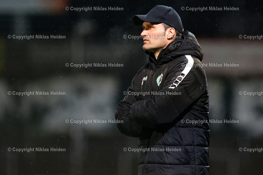 NH_VfBLübeck_HamburgerSVU21_RegionalligaNord_13032026 | Guerino Capretti (Trainer, VfB Lübeck)Fußball I Herren I Regionalliga Nord I Saison 2025-2026 I 25. Spieltag I VfB Lübeck - Hamburger SV U21 I 13.03.2026 I Stadion an der Lohmühle