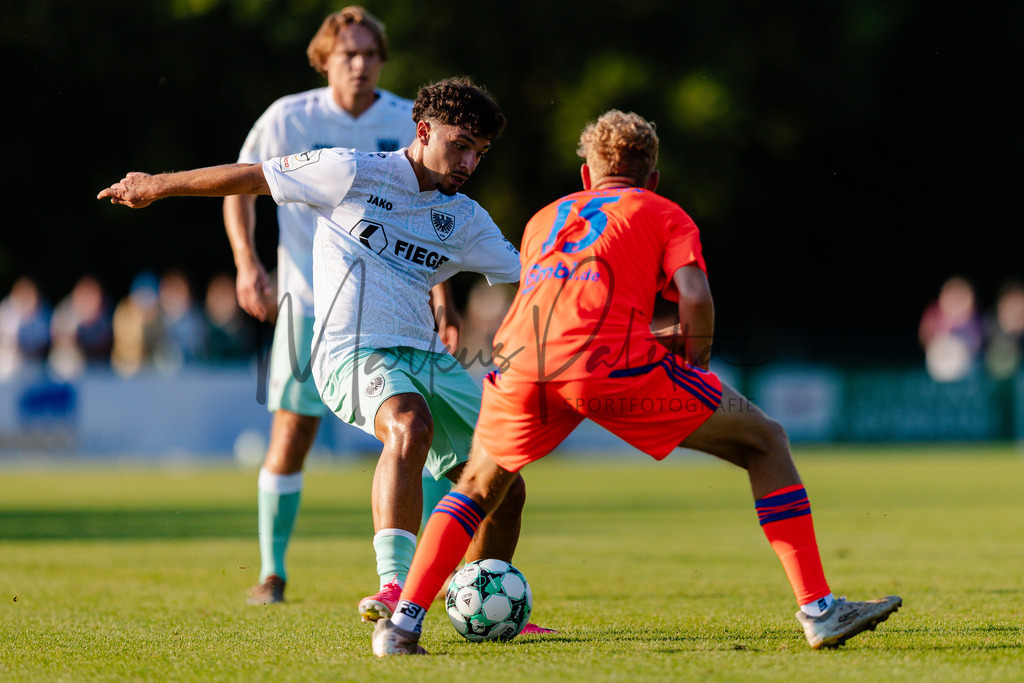 Testspiel, Saison 2026/27: SC Preußen Münster - Kickers Emden | Billerbeck, 10.07.2026: Testspiel, SC Preußen Münster gegen Kickers Emden auf der Anlage des DJK Billerbeck in Billerbeck. Foto: sportfotografie.ms | Markus Paletta - Realisiert mit Pictrs.com