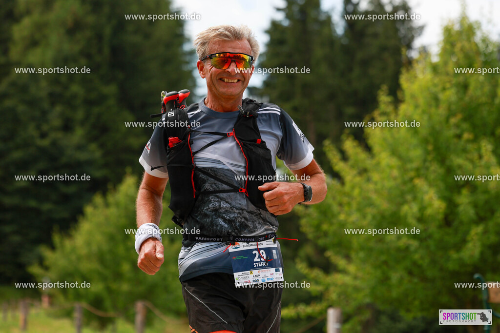 AR6_6703 | Rund um das Thema Sport-Event-Fotografie & individuelle Teilnehmerfotos. Jeder Teilnehmer wird fotografiert.