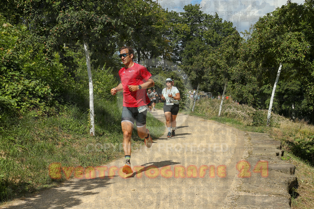 250824_1247_EX1_0501 | Sportfotografie im Rhein-Sieg Kreis, Köln, Bonn, NRW, Rheinland Pfalz, Hessen, etc. Unser Tätigkeitsfeld umfasst den Laufsport vom Volkslauf über den Marathon, Duathlon, Triathon bis zum Ultralauf wie Kölnpfad Ultra oder Schindertrail.