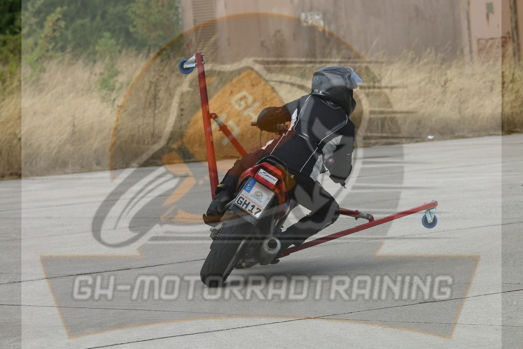 IMG_3518 | gh-motorradtraining-foto.de - Realisiert mit Pictrs.com