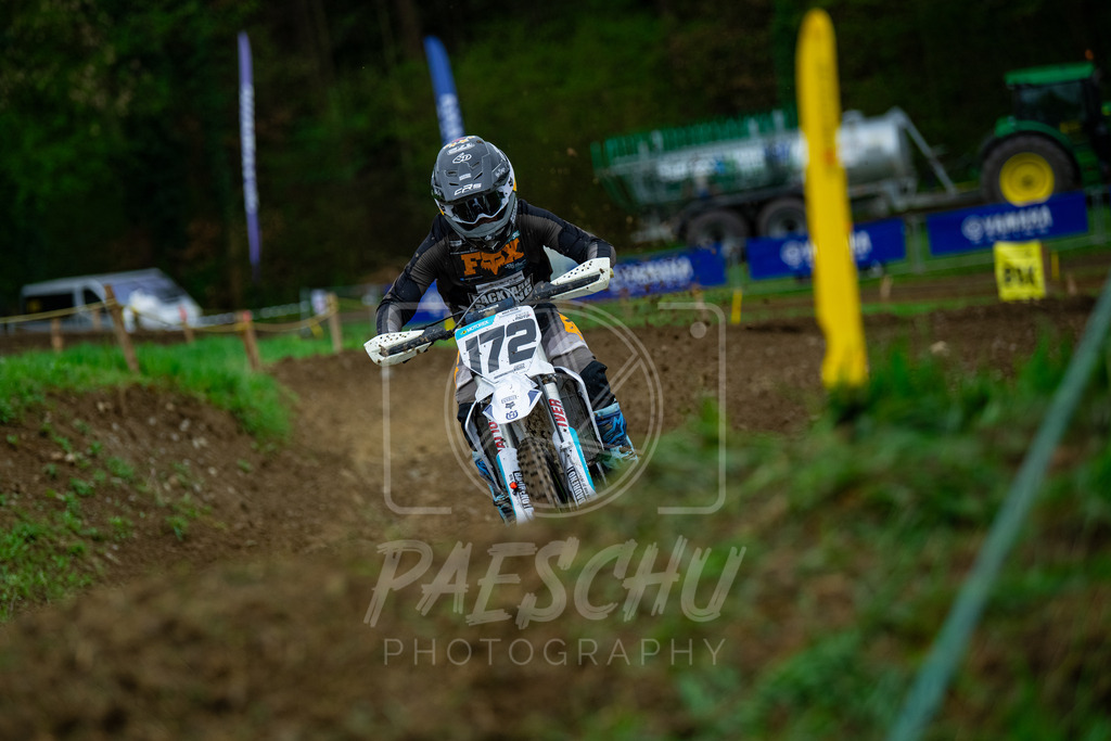 MX1 (100) | Paeschuphoto Shop - Wer nicht sucht der auch nicht findet.Ob Motocrossbilder oder von einem besuchtem Spiel, Hauptsache Action. - Realisiert mit Pictrs.com
