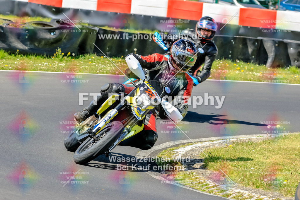 _OTO2267 | Hier findet Ihr Bilder von Touristenfahrten auf der Nürburgring Nordschleife oder von anderen Veranstaltungen die ich besucht habe. Viel Spass beim Durch Schauen 