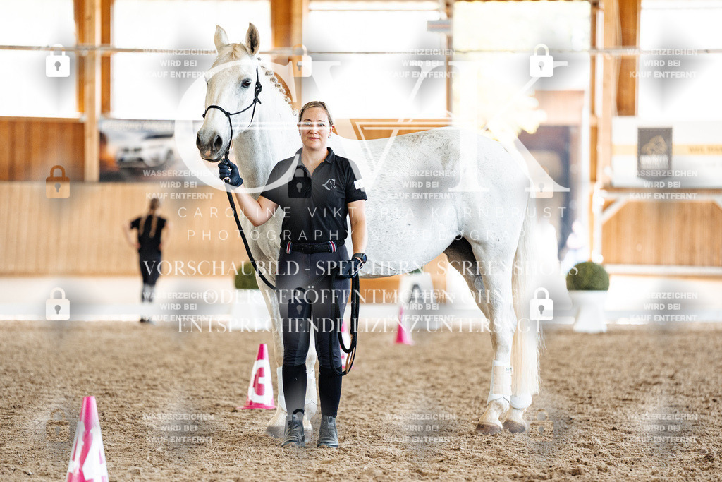 CK907759 | Turnierfotografie Pferdefotografie Trier Rheinland-Pfalz Pferdesport Reitsport Tierfotografie Sportfotografie Pferdevideo Pferdevideografie Equestrianvideography equestrianphotography  - Realisiert mit Pictrs.com