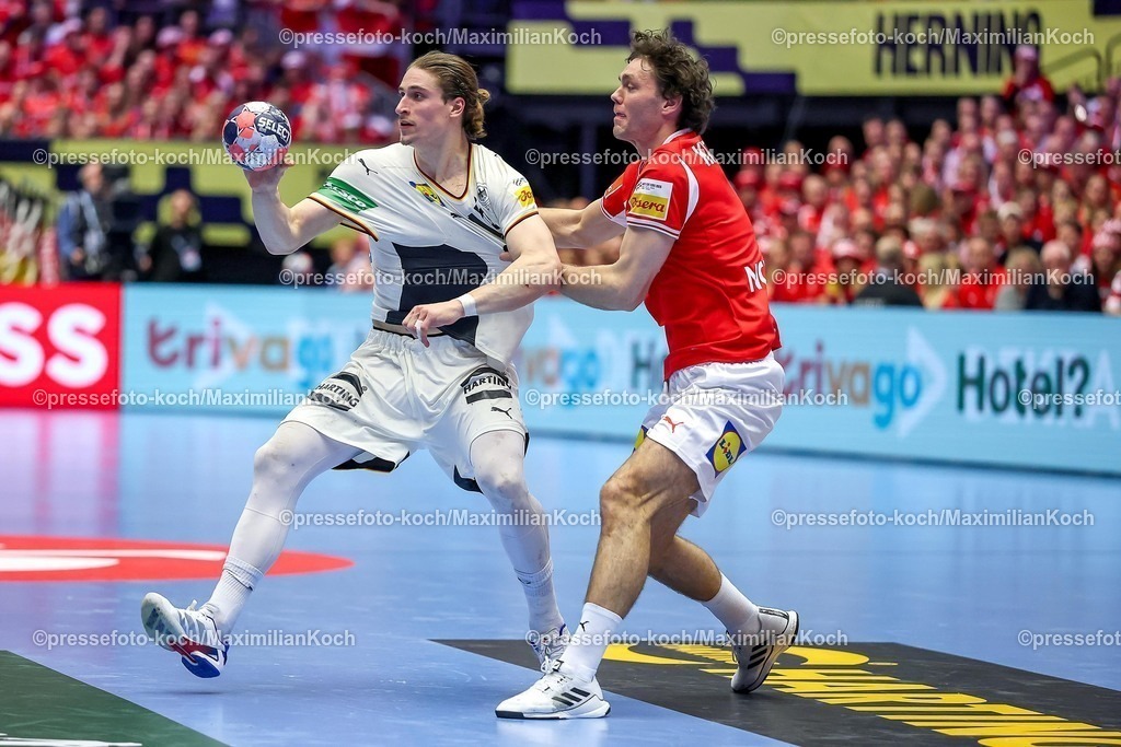 EHF01022602085 | 01.02.2026, Handball, Men's EHF EURO 2026, Deutschland - Dänemark, Jyske Bank Boxen in Herning, Final:  Juri Knorr (Germany #15) im Zweikampf gegen   Niclas Vest Kirkelokke (Denmark #03)