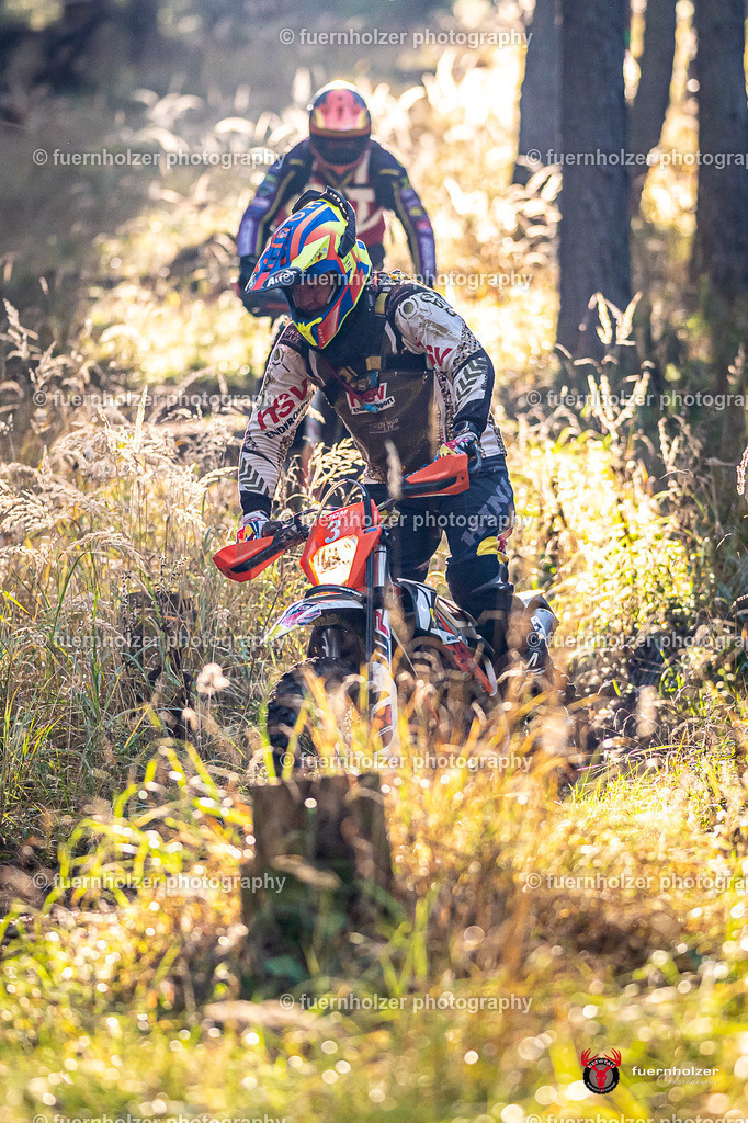 fuernholzer_251026-C2-37 | Fotografische Impressionen von der Red Stag Enduro Extreme by fuernholzer-photography.com. Endurosport in Österreich fotografisch festgehalten von fuernholzer. Auftragsfotografie für Private, Gewerbefotos und Industriefotografie. Eventfotografie, Sportfotografie und Motorsportfotografie. Anbieter von Fotoworkshops, Fototraining, fotografischen Vorträgen und Fotoseminaren.