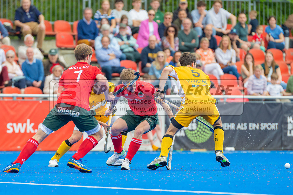 HK_20230507_107952 | 1. Bundesliaga Herren Creefelder HTC - Harvestehuder THC  am 7.5.2023 Crefelder HTC ( CHTC ), Krefeld  , Linus Michler ( Crefelder HTC #7 ) , Elias Friedrich ( Crefelder HTC #11 )