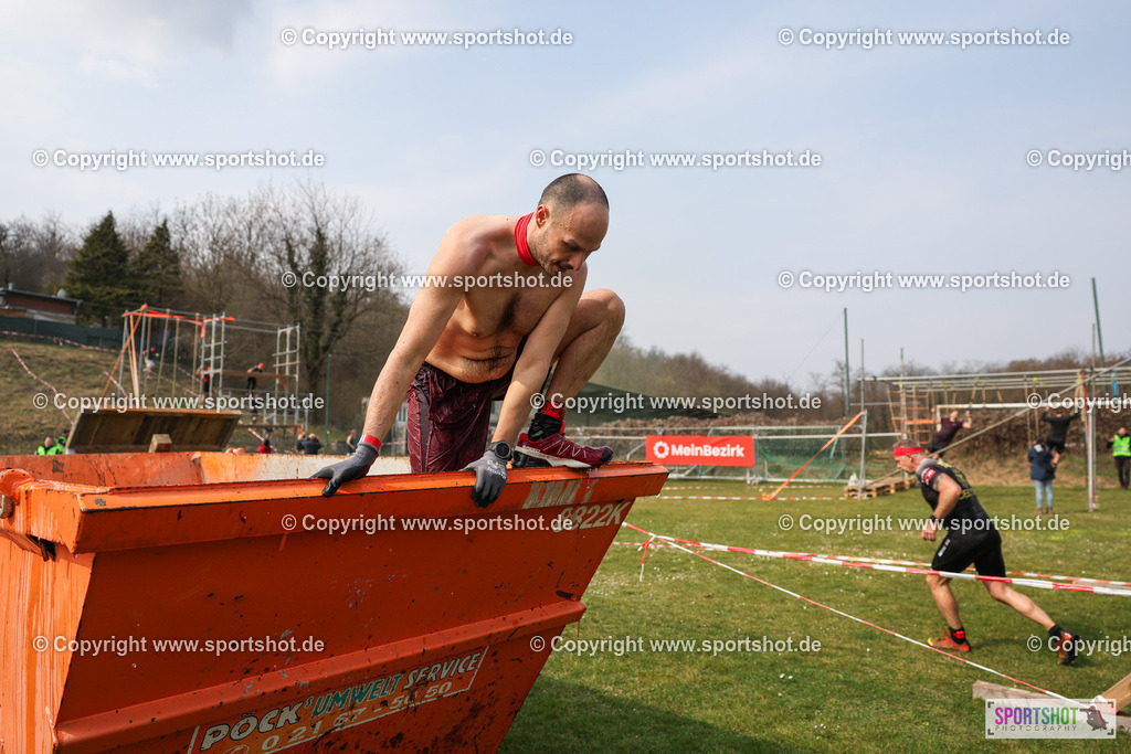 LUR_3569 | Celtic Warrior Dirth Run #celticwarriordirtrun #ocr #kidsrace #celtinis #sprint #wallhalla #dirtrun #donnerskirchen#celticwarriordirtruniscoming #celticwarrior #allout #battle #endurance #ultra #celticwarriorultra #yourpictrs #sportshot_your_pictrs