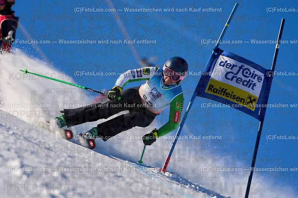 ALP3616_MASTERS-Cup_GS-C Damen_Mali Patricija | (C)FotoLois.com, Alois Spandl. FIS Masters-Cup Wildschönau, Giant Slalom auf der Piste Schatzberg GS, Siegerehrung auf dem Dorfplatz Niederau, Sa 13. Januar 2024.