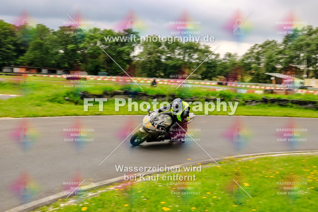 VBK-7370 | Hier findet Ihr Bilder von Touristenfahrten auf der Nürburgring Nordschleife oder von anderen Veranstaltungen die ich besucht habe. Viel Spass beim Durch Schauen 