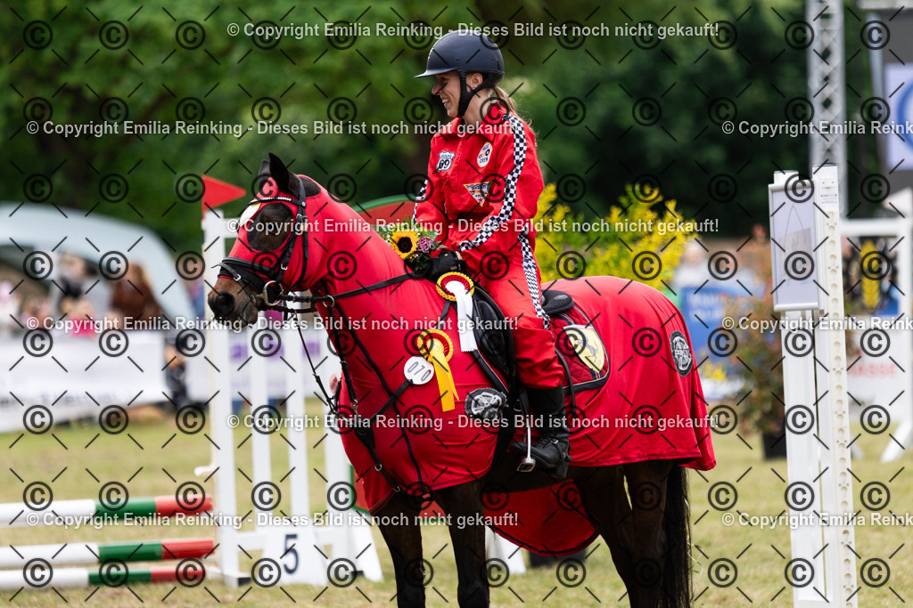 CL5A8055 | Emilia Reinking Fotografie - Realisiert mit Pictrs.com