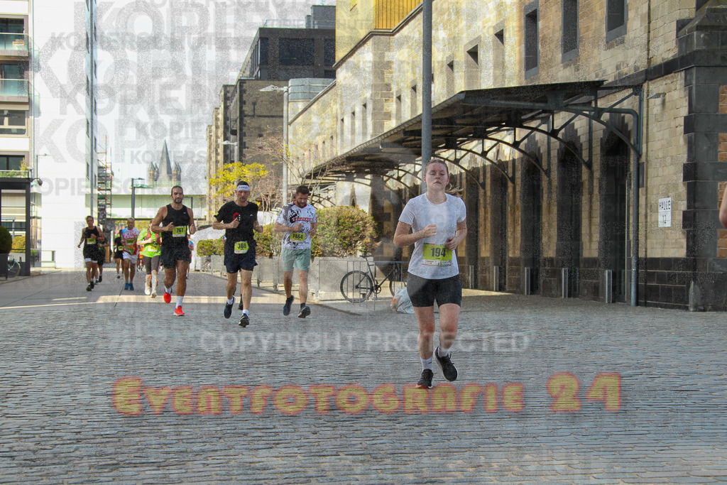 250920_1454_EV4_7535 | Sportfotografie im Rhein-Sieg Kreis, Köln, Bonn, NRW, Rheinland Pfalz, Hessen, etc. Unser Tätigkeitsfeld umfasst den Laufsport vom Volkslauf über den Marathon, Duathlon, Triathon bis zum Ultralauf wie Kölnpfad Ultra oder Schindertrail.