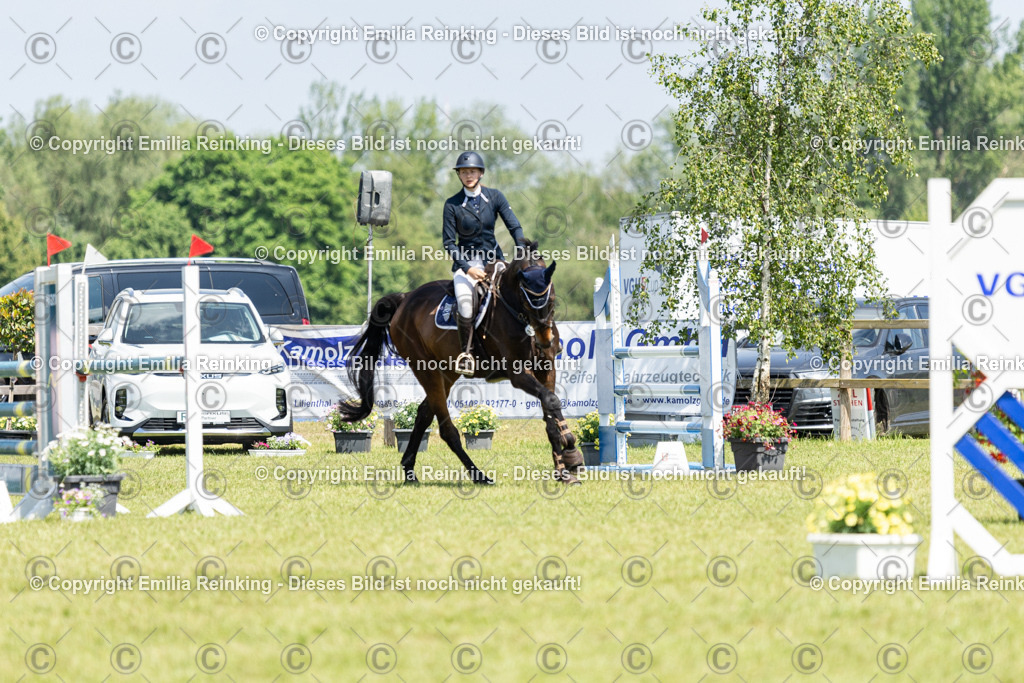 CL5A8977 | Emilia Reinking Fotografie - Realisiert mit Pictrs.com