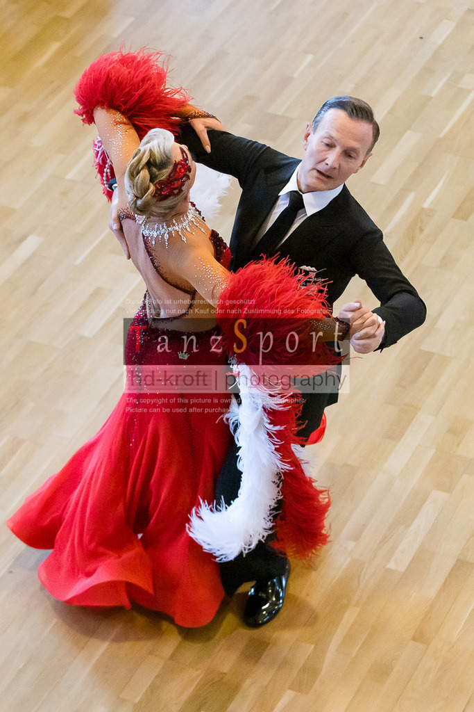 20240525_RL-Masters3-Std_7049 | Tanzsportbilder, Standardtanz, Lateintanz, WDSF, DTV, LTVB, dancecomp, goc, hessen tanzt, blaues band der spree, walzer, tango, wiener walzer, slowfox, quickstepp, samba, rumba, cha-cha-cha, paso doble. jive, hd-kroft photography, turniertanzsport