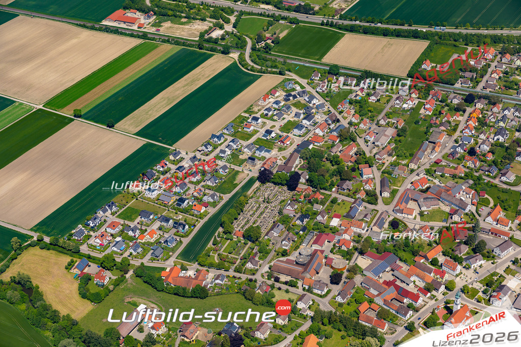 Das Luftbild der Stadt Westendorf wurde 2021 vom Flugzeug heraus erstellt (keine Drohne) Aufnahmehöhe ca.450 Meter- hohe Bildauflösung und Druck-Qualität garantiert!