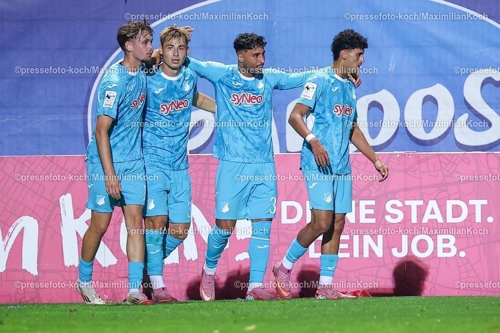 FCVK16092501167 | 16.09.2025, Fußball, FC Viktoria Köln – TSG 1899 Hoffenheim II, 3.Liga, Sportpark Höhenberg, Saison 2025 2026: Torjubel nach dem Tor zum 1:1 Ausgleich durch Torschütze Ayoube Amaimouni-Echghouyab (Hoffenheim II #07)  zusammen mit   Nader Jindaoui (Hoffenheim II #30) DFB regulations prohibit any use of photographs as image sequences and or quasi-video.