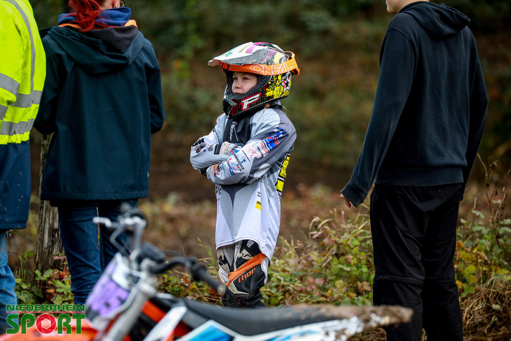 OpenTrack2024_Samstag_140 | Bildergalerie von Sport-Ereignissen aber auch von weiteren spannenden Dingen - nicht nur vom Niederrhein. In Anlehnung an den bekannten Spruch von Hanns Dieter Hüsch heißt das Motto: "Niederrhein ist überall".  - Realisiert mit Pictrs.com