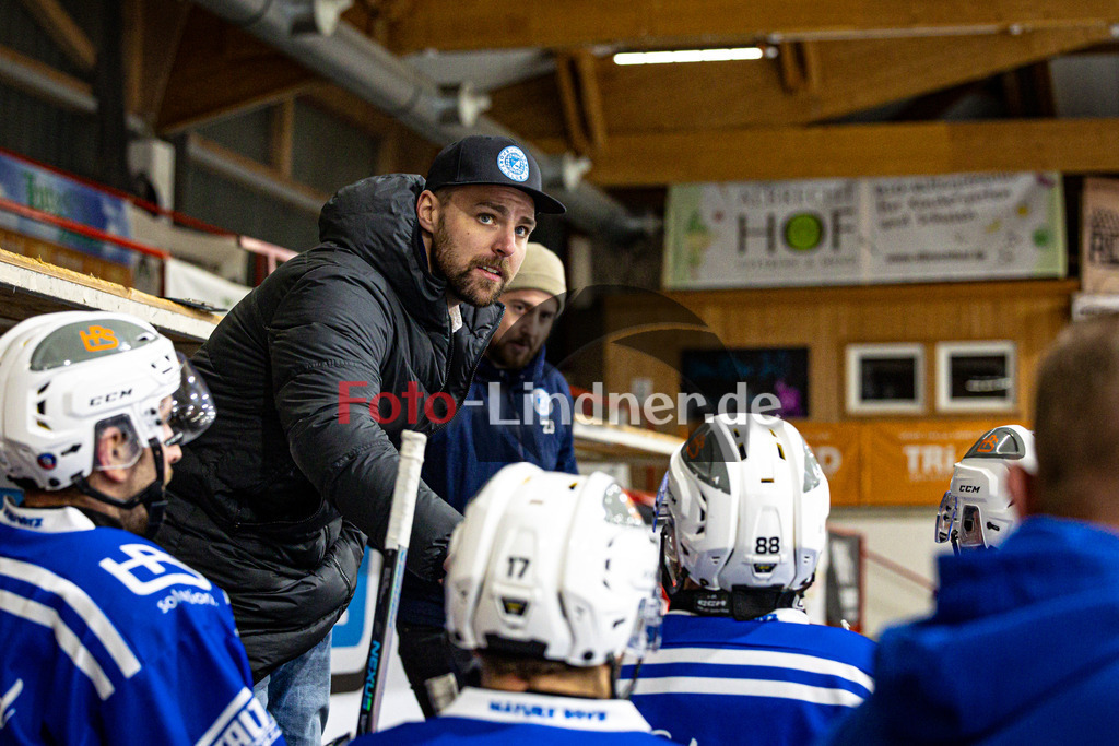 SC Forst NATURE BOYS gegen ESC Hassfurt HAWKS | Eishockey Landesliga Herren Playoffs 2024/25 - Spiel 2 von 4, SC Forst NATURE BOYS gegen ESC Hassfurt HAWKS, 20250222,Fritz STÖGBAUER (Nature Boyz hc),2025-02-22 in Peißenberg (Eisstadion Peißenberg)Fritz STÖGBAUER (Nature Boyz hc)Copyright: WolfgangxLindner foto-lindner.de