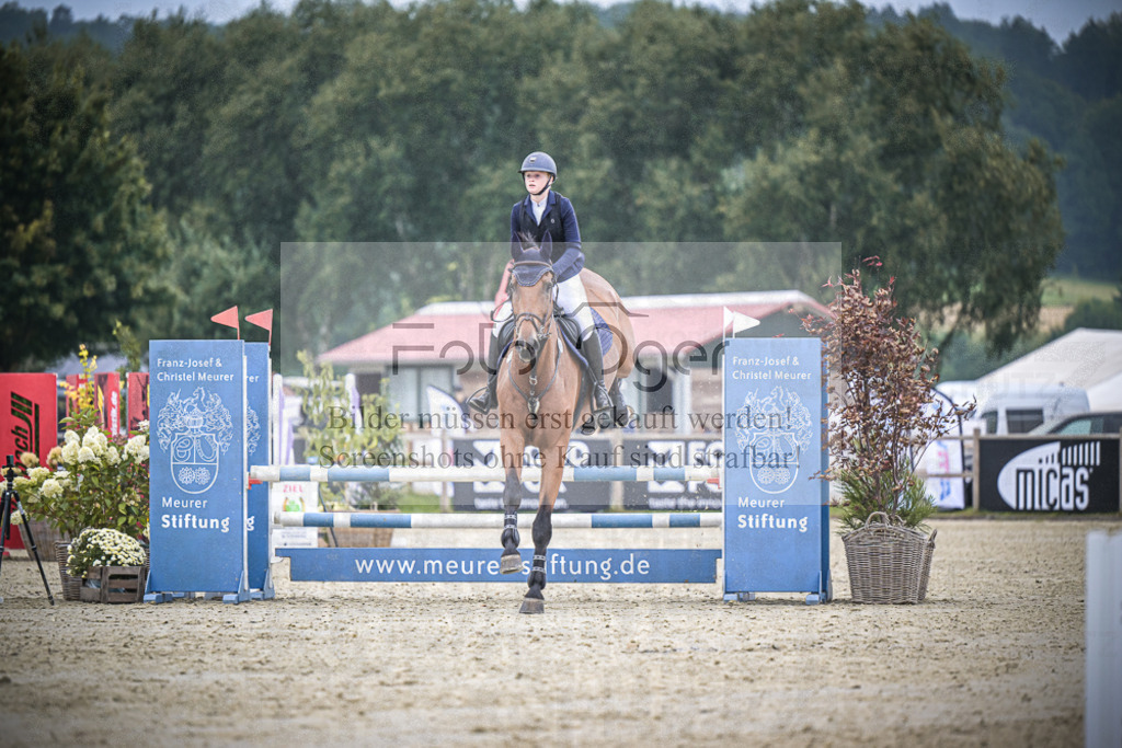 DOS_0109 | Entdecke hochwertige Reitturnierfotos von Foto Oger. Professionell, emotional und authentisch – jetzt Lieblingsmomente im Shop bestellen.Deutschlandweite Turnierfotografie. - Realisiert mit Pictrs.com