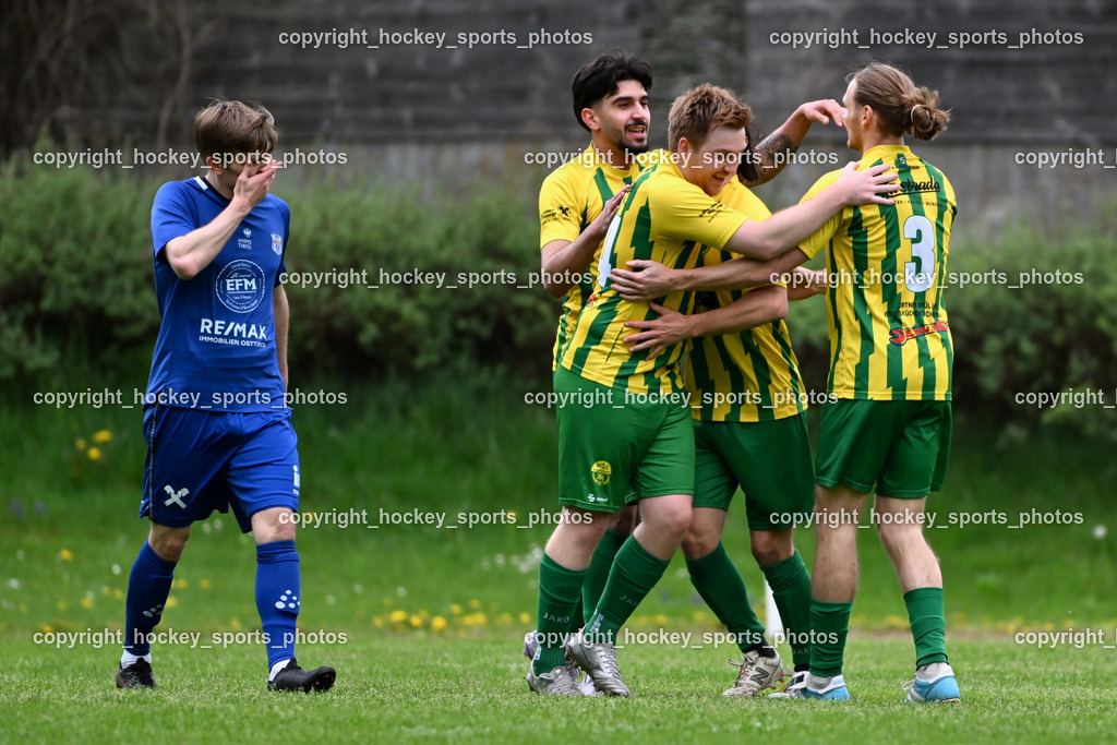 WSG Radenthein vs. Union Matrei | #3 Max Unterwandling WSG Radenthein, Jubel WSG Radenthein Mannschaft, #14 Fabian Kurt Feichter WSG Radenthein, #77 Tolga Dalkilic WSG Radenthein, WSG Radenthein vs. Union Matrei, WSG Radenthein vs. Union Matrei am 26.04.2025 in Radenthein (Sportplatz Radenthein), Austria, (Photo by Bernd Stefan)