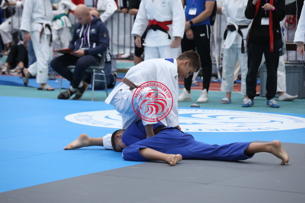 1J7A2811 | Fotos vom Adler Cup - Pictures from Adler Cup

Hier findet Ihr alle Eindrücke und großen Momente der Adler Cup Wochenenden. Here you will find all impressions and great moments of the Adler Cup weekends. - Realisiert mit Pictrs.com