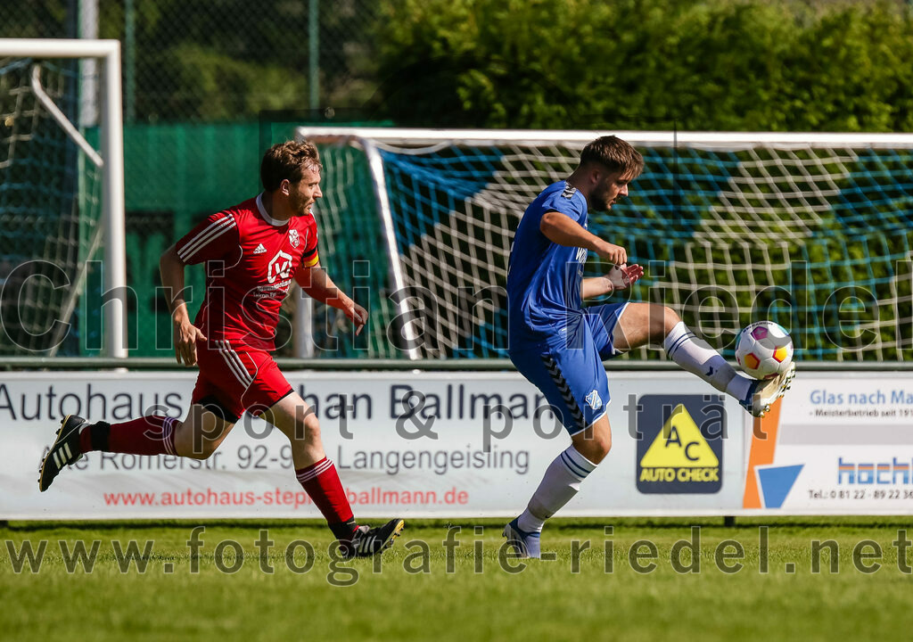 2023-09-09_034_FC_Langengeisling_III_gegen_FC_Fraunberg_II | Erding, Deutschland, 09.09.2023:
Fußball, C-Klasse 2023 / 2024, 6. Spieltag, FC Langengeisling III gegen FC Fraunberg II, Endergebnis: 1:2

Foto: Christian Riedel / fotografie-riedel.net