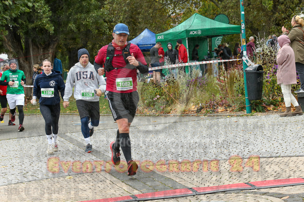 231015_1111_EX1_3297 | Sportfotografie im Rhein-Sieg Kreis, Köln, Bonn, NRW, Rheinland Pfalz, Hessen, etc. Unser Tätigkeitsfeld umfasst den Laufsport vom Volkslauf über den Marathon, Duathlon, Triathon bis zum Ultralauf wie Kölnpfad Ultra oder Schindertrail.