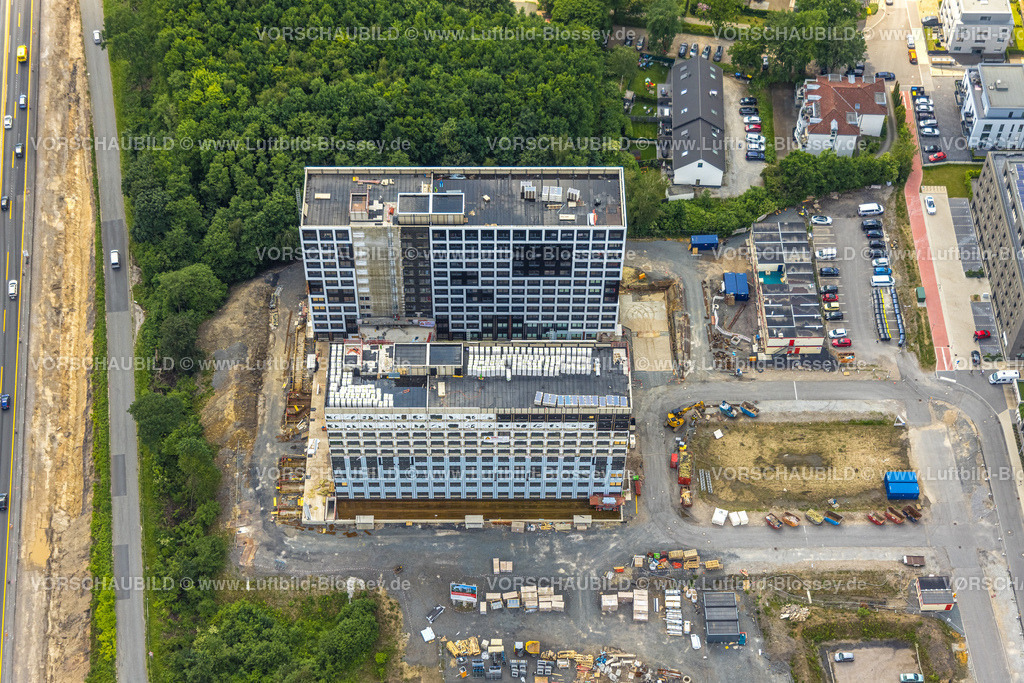 Bochum220503708 | Luftbild, Baustelle und Neubau Studentenwohnheim in Modulbauweise am Community Campus an der Universitätsstraße, Wiemelhausen, Bochum, Ruhrgebiet, Nordrhein-Westfalen, Deutschland