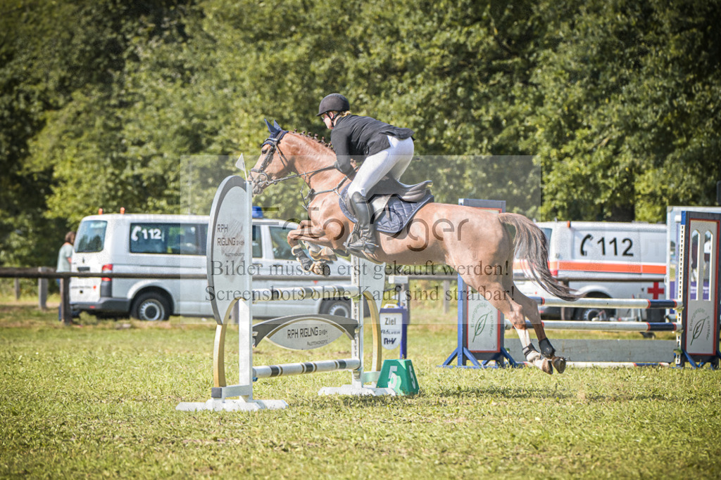DOS_1603 | Entdecke hochwertige Reitturnierfotos von Foto Oger. Professionell, emotional und authentisch – jetzt Lieblingsmomente im Shop bestellen.Deutschlandweite Turnierfotografie. - Realisiert mit Pictrs.com