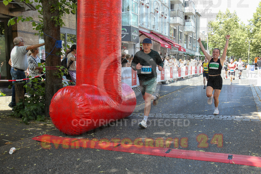 250621_1201_EX1_4630 | Sportfotografie im Rhein-Sieg Kreis, Köln, Bonn, NRW, Rheinland Pfalz, Hessen, etc. Unser Tätigkeitsfeld umfasst den Laufsport vom Volkslauf über den Marathon, Duathlon, Triathon bis zum Ultralauf wie Kölnpfad Ultra oder Schindertrail.