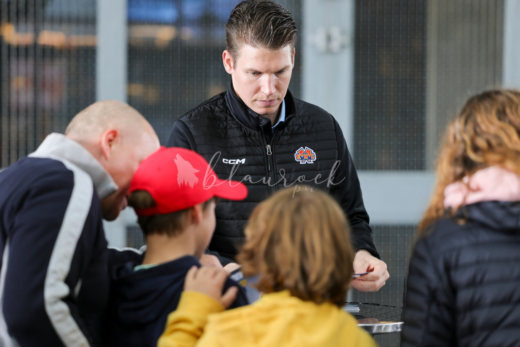 20241013-701A6561 | Sportbilder, Sportfotograf, Hochzeits- und Eventfotografin, Flugshows, Portraits und Tiershooting, Aviation, Downhill, Nationalleague, Swissleague, International