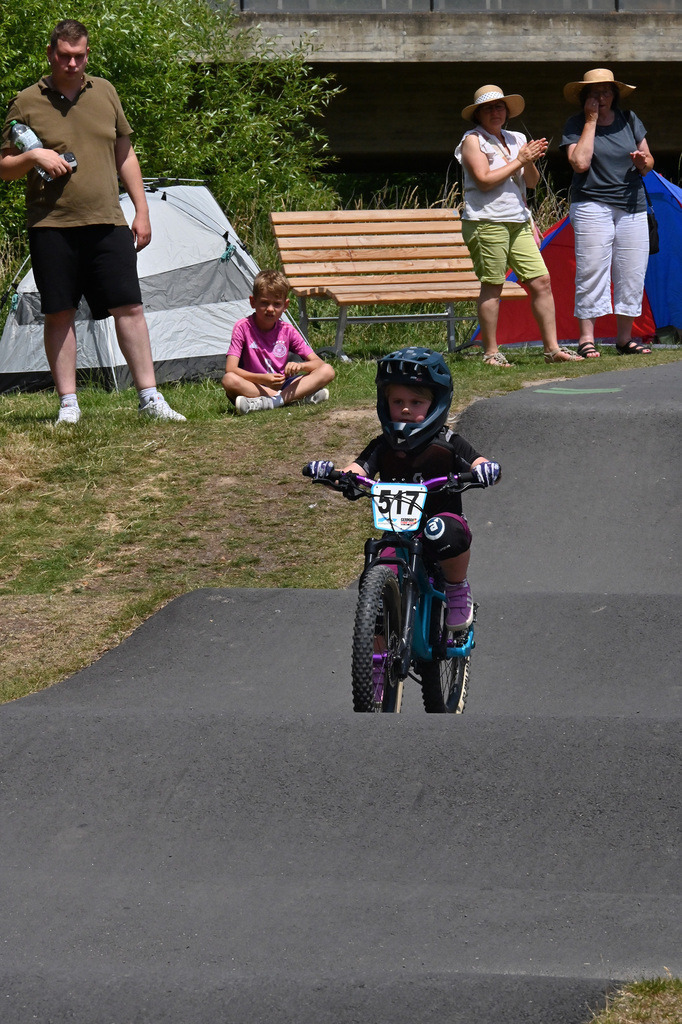 DSC_6948-cam-florian | German Pumptrack Series - Realisiert mit Pictrs.com