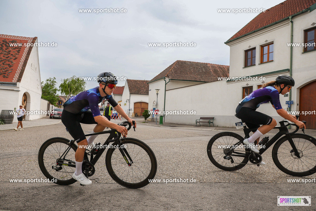 LUR_7209 | Neusiedler See Radmarathon 2025 #neusiedlerseeradmarathon #yourpictrs #sportshot_your_pictrs @Sportshotphotography Copyright:www.sportshot.de