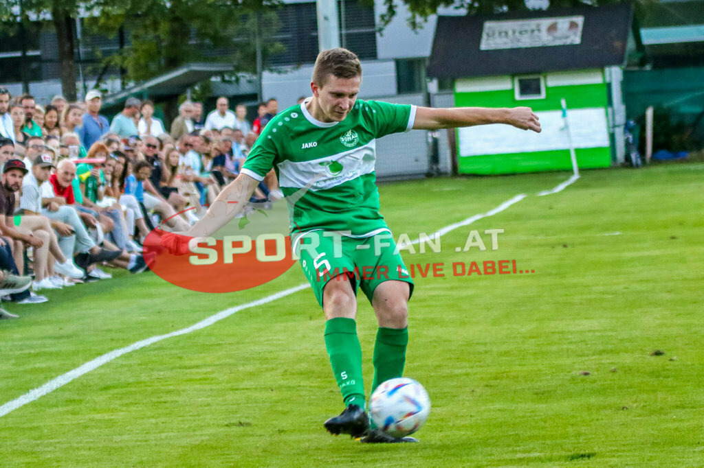 SV Donau - FC Lendorf 0-0, Kärntner Liga 3. Runde | Senad Huseinbasic (SV Donau Klagenfurt #5) SV Donau - FC Lendorf 0-0 am 12.08.2023 in Klagenfurt
(Sportplatz SV Donau), Austria, (Photo by Ernst Krawagner sport-fan.at) - Realisiert mit Pictrs.com