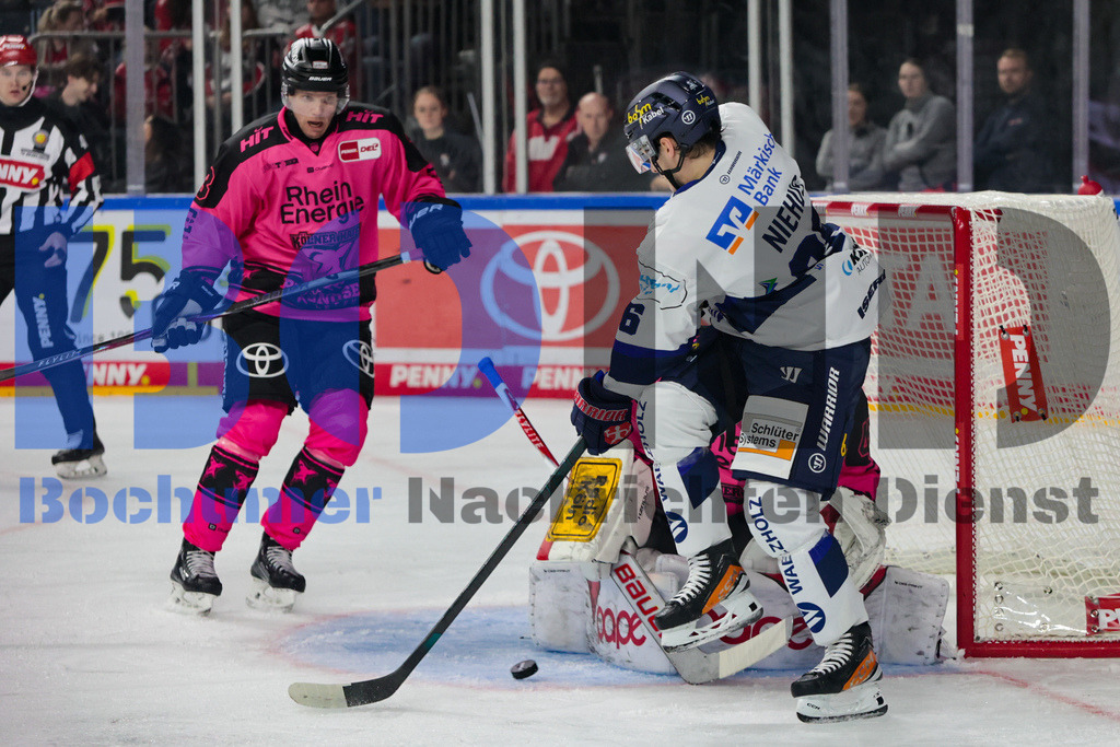 SES_KOLISE20251012-38 | bond - Realisiert mit Pictrs.com