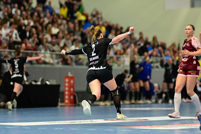 Handball I Frauen I Saison 2025-2026 I 2. HBF I 11. Spieltag I HL Buchholz 08-Rosengarten - HC Leipzig I 78852 | Der Sportfotograf. - Realisiert mit Pictrs.com
